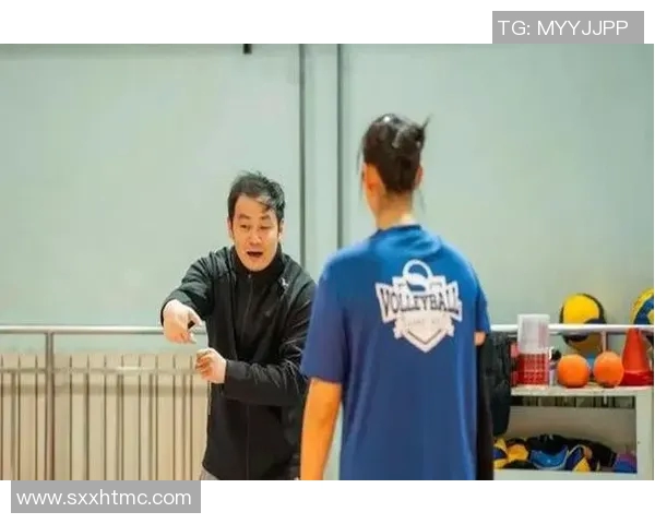 张磊专访：从排球新星到传奇教练的心路历程与成长故事