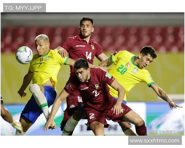 日本队与哥伦比亚队精彩进球回顾及比赛亮点分析