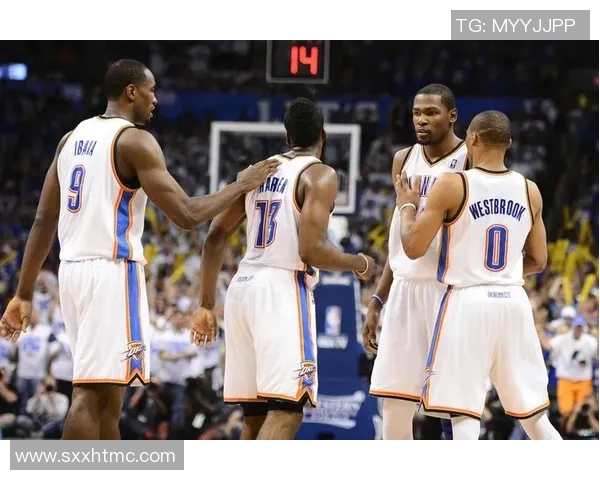 达拉斯小牛队与雷霆的激烈对决展现篮球魅力与团队精神的巅峰对抗