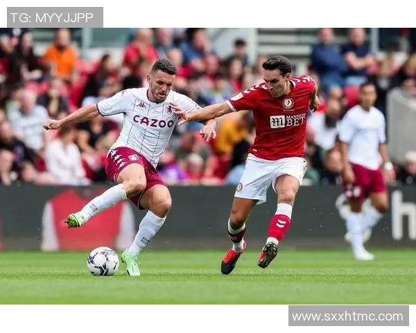 赫尔城主场迎战雷丁争夺关键三分精彩赛事不容错过 赫尔城主场迎战雷丁争夺关键三分精彩赛事不容错过