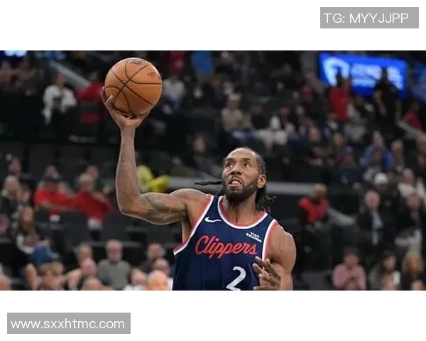 科怀伦纳德：从NBA巨星到篮球传奇的成长之路与影响力分析