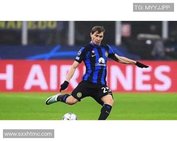 罗马队与弗洛西球队的激烈对决展现足球魅力与战术智慧