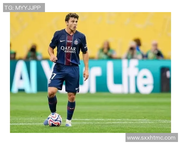 若昂内维斯：从新星崛起到足坛巨星的成长之路与未来展望