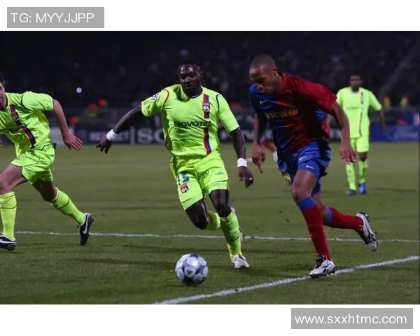 里昂对阵巴萨精彩直播全程回顾与赛后分析 里昂对阵巴萨精彩直播全程回顾与赛后分析