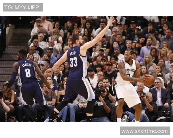 2011年NBA季后赛马刺与灰熊的激烈对决与历史回顾 2011年NBA季后赛马刺与灰熊的激烈对决与历史回顾