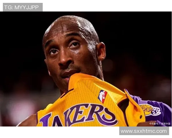 科比的传奇人生与篮球精神如何影响了一代又一代年轻球员的成长与追梦之路